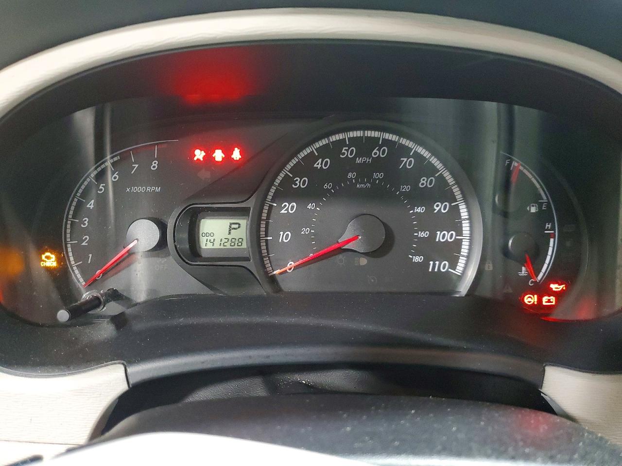 Toyota Sienna Le