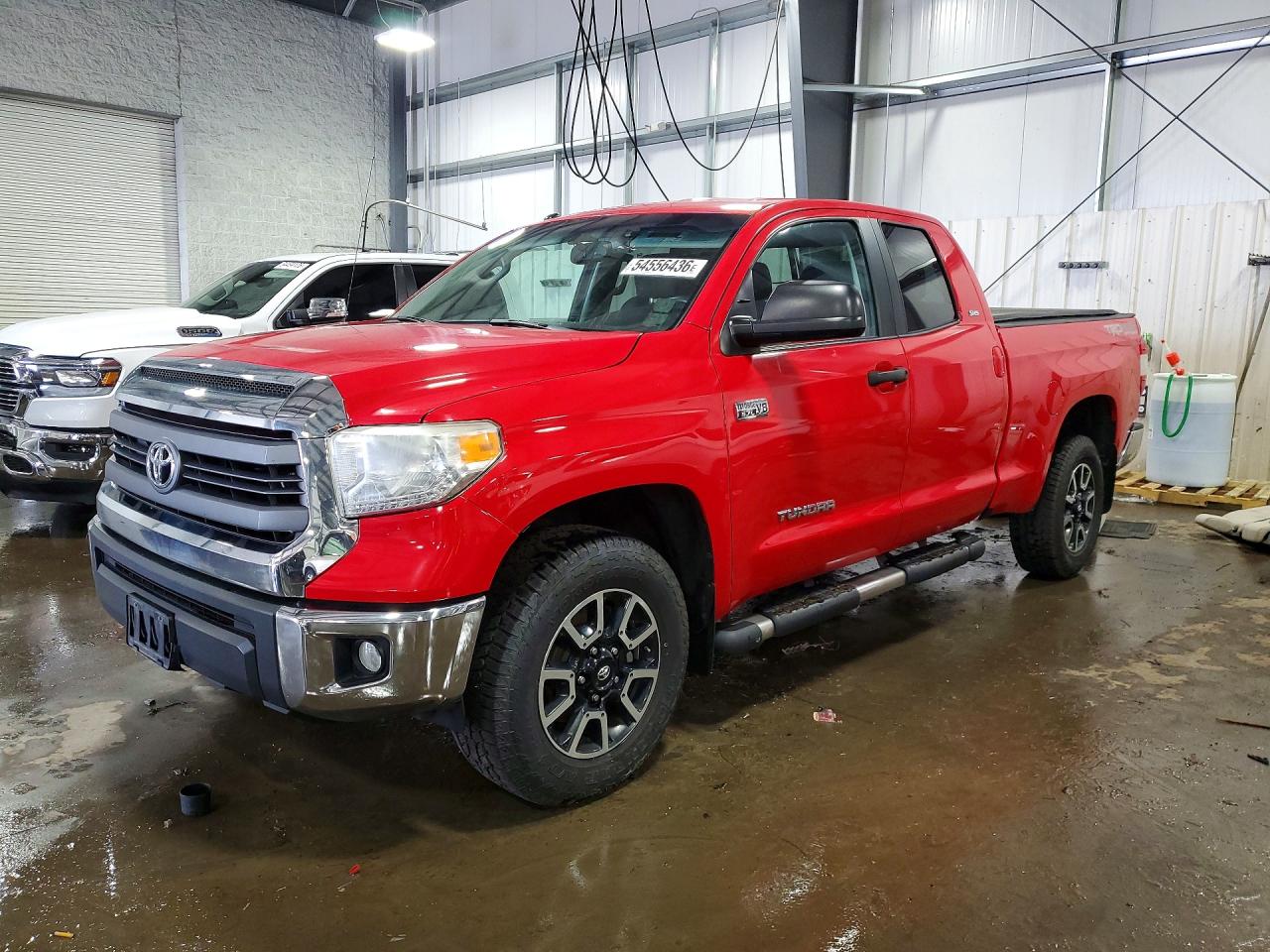 Salvage Toyota Tundra Image