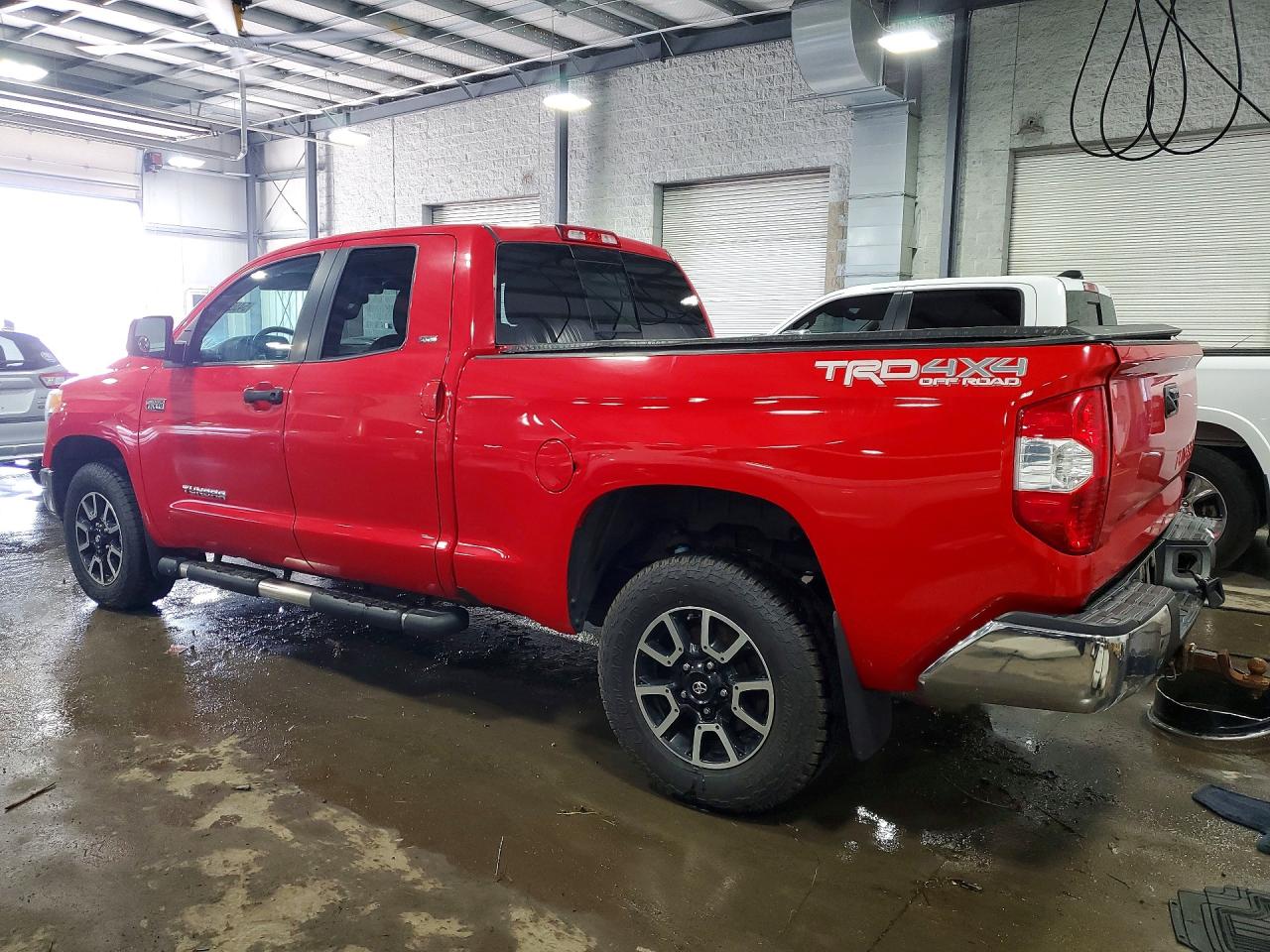 Toyota Tundra Sr5
