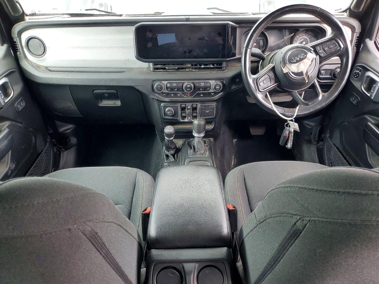 Jeep Wrangler Sport