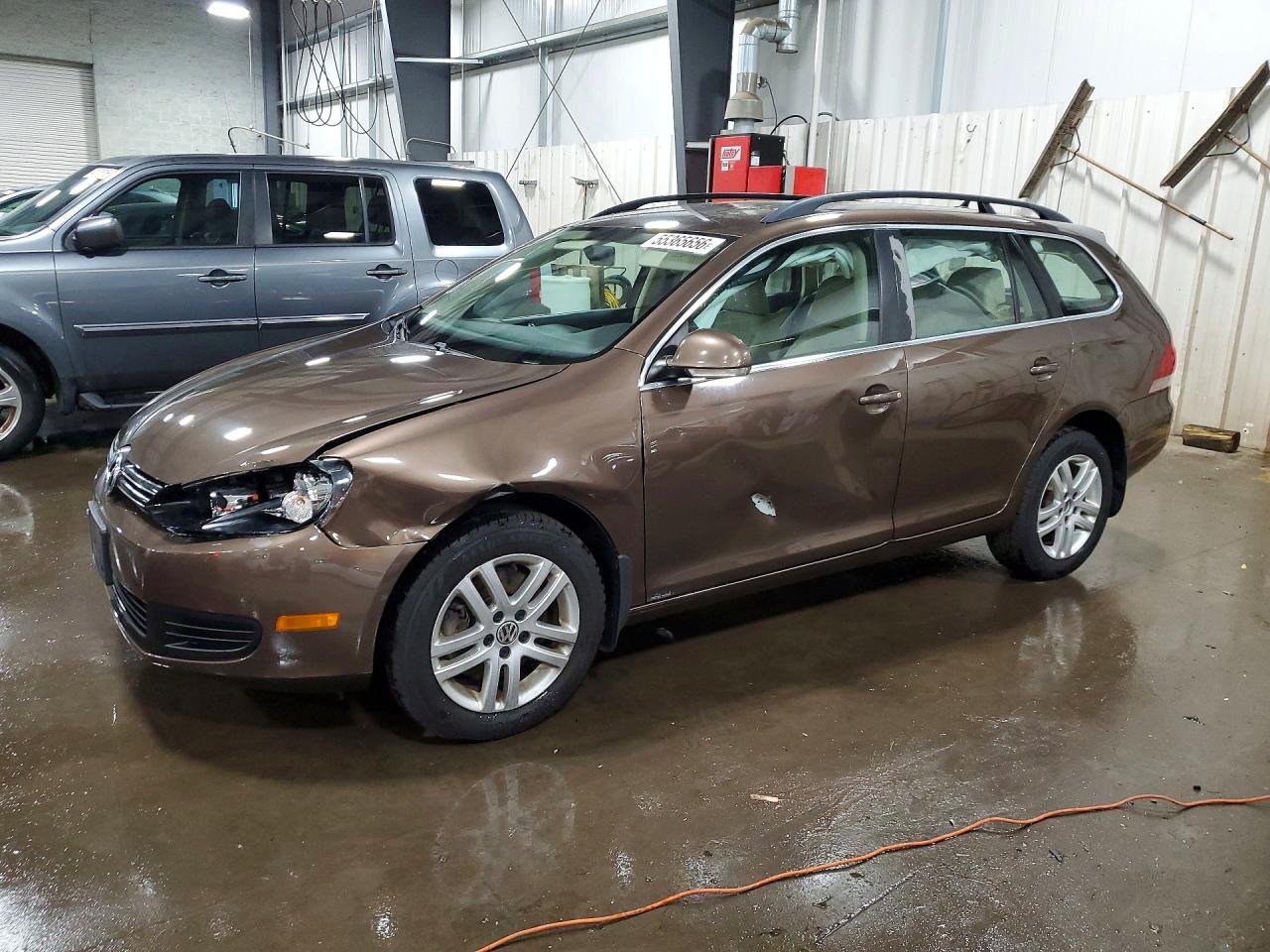 Salvage Volkswagen Jetta Image