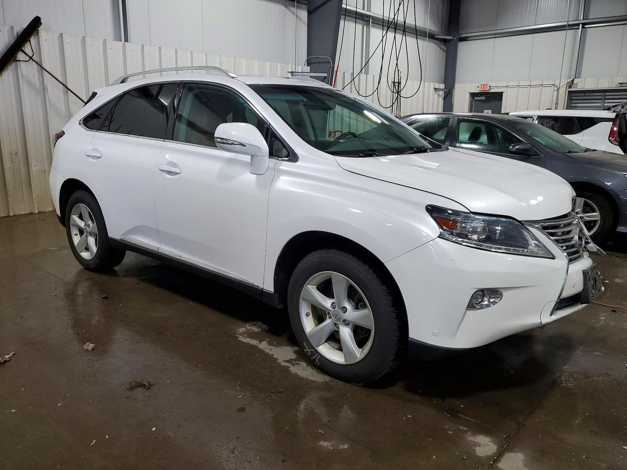 Lexus RX Base