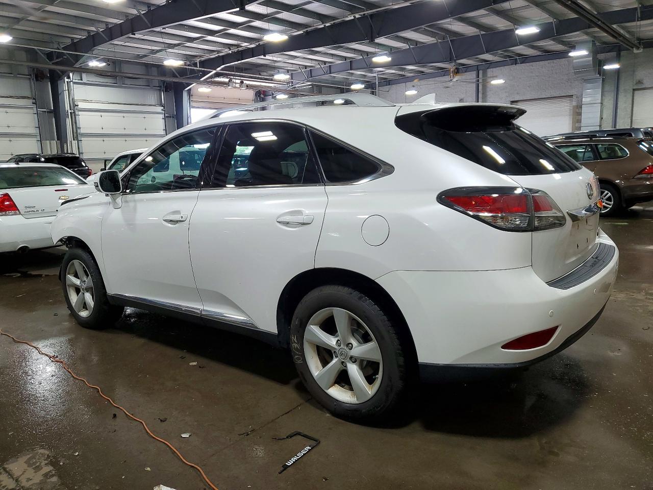 Lexus RX Base