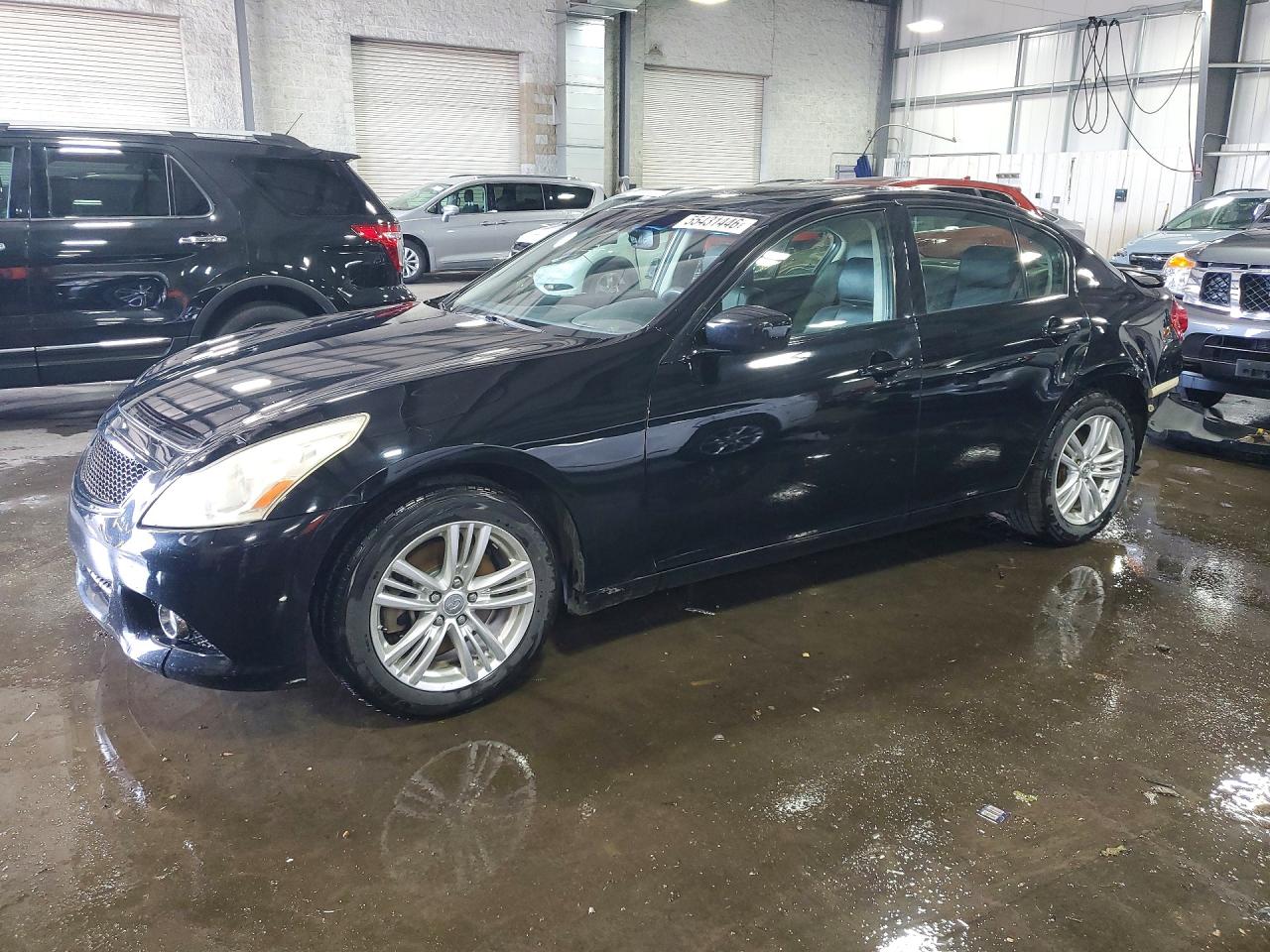 Salvage INFINITI G37 Image