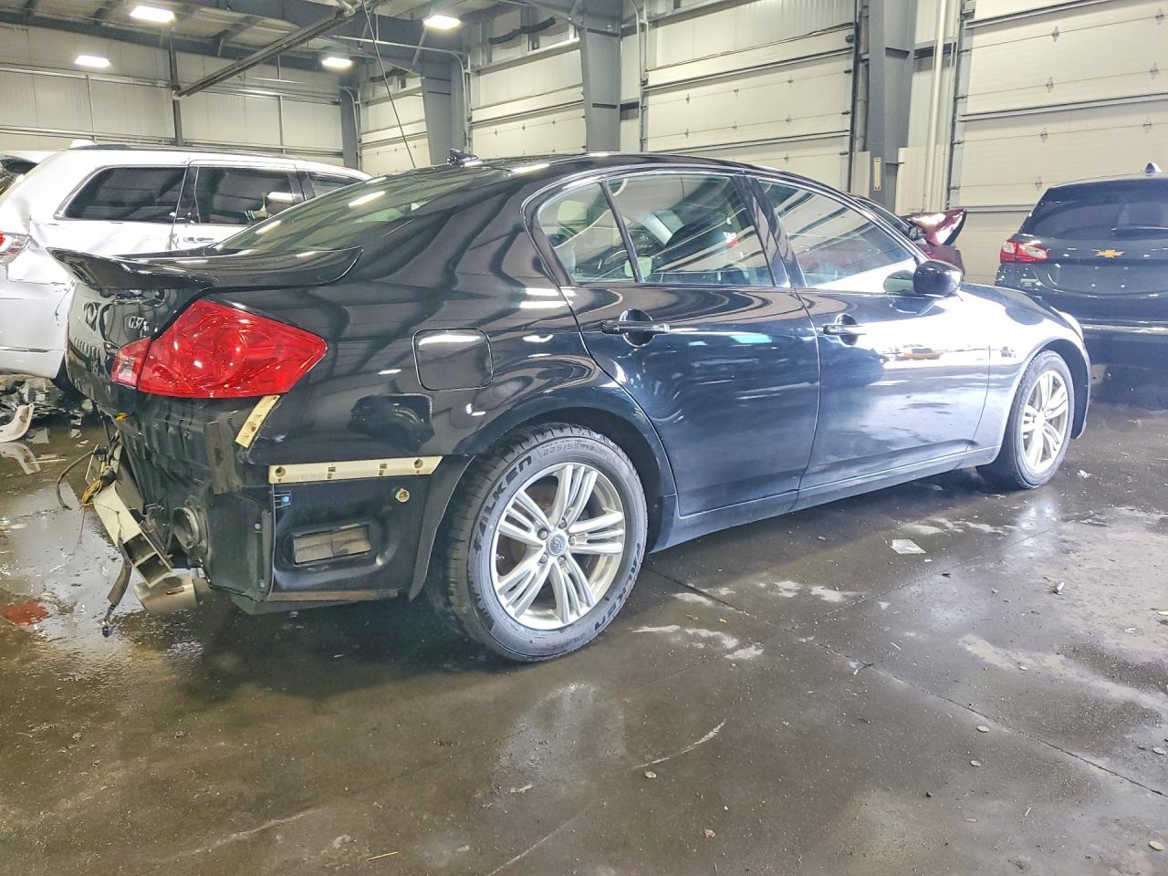 INFINITI G37 X