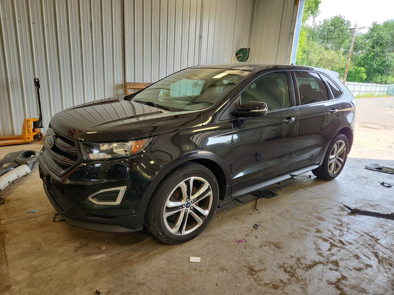 Salvage Ford Edge Image
