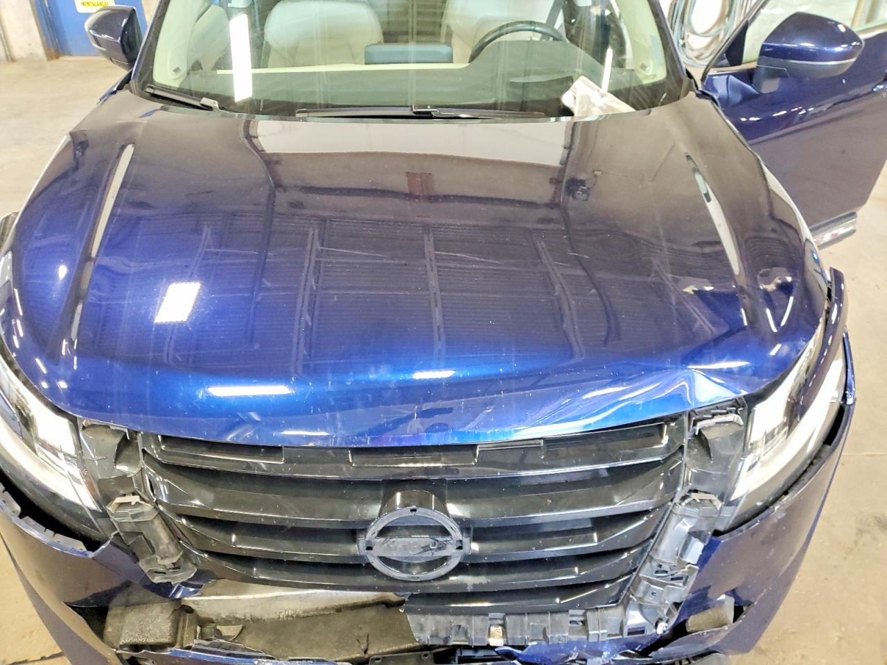 Nissan Pathfinder Platinum
