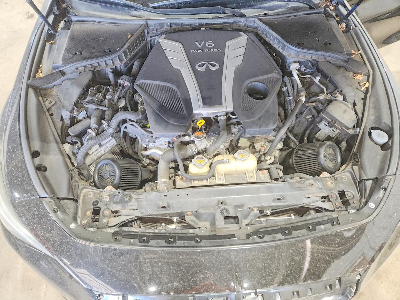 INFINITI Q60 Red Sport 400