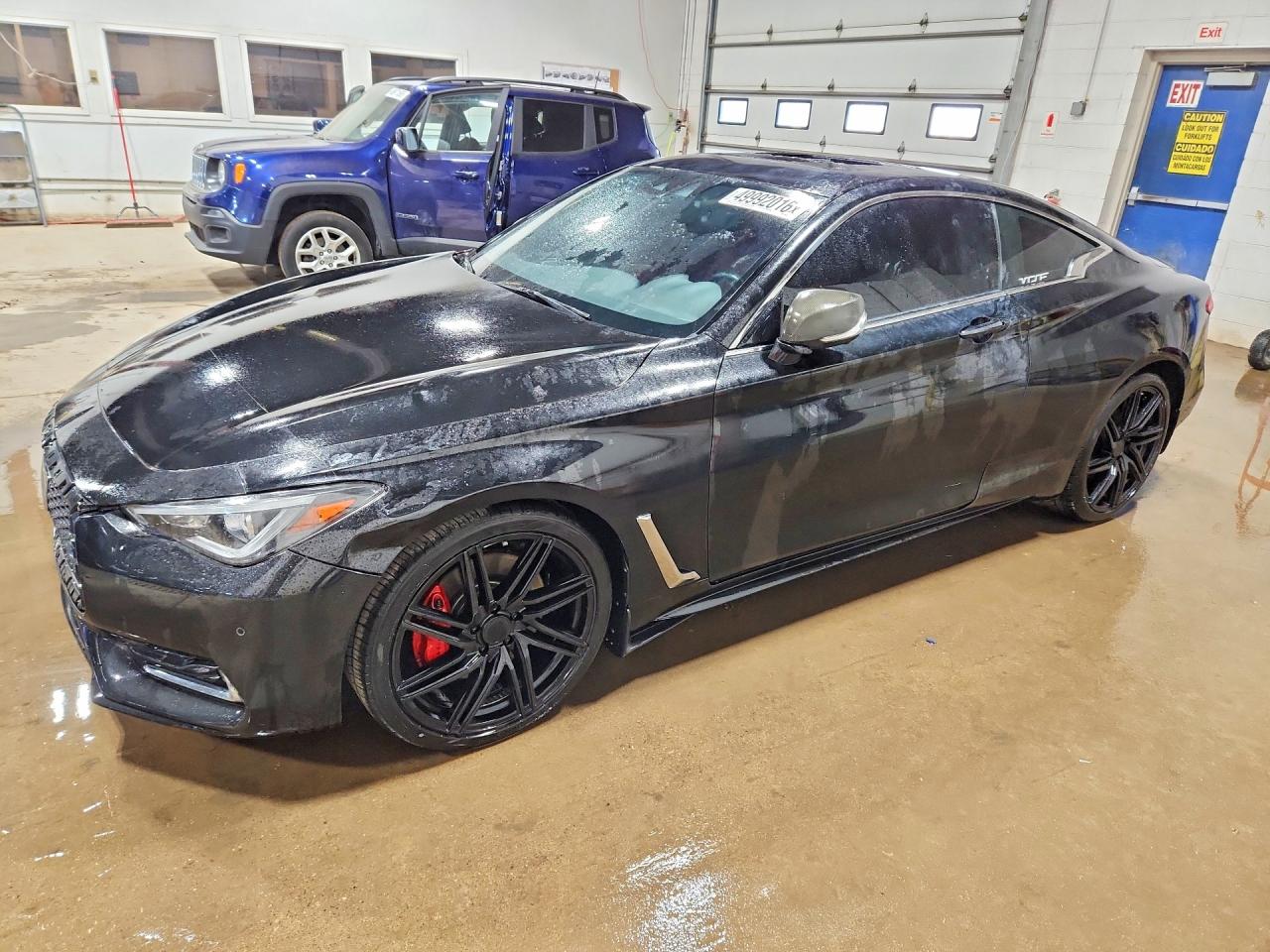 Salvage INFINITI Q60 Image