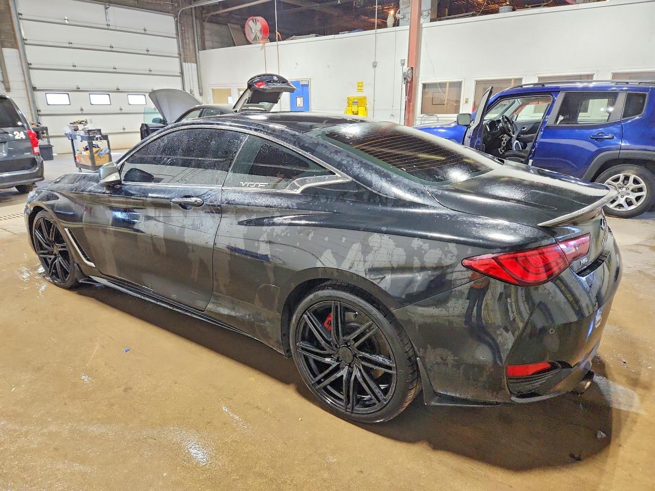 INFINITI Q60 Red Sport 400