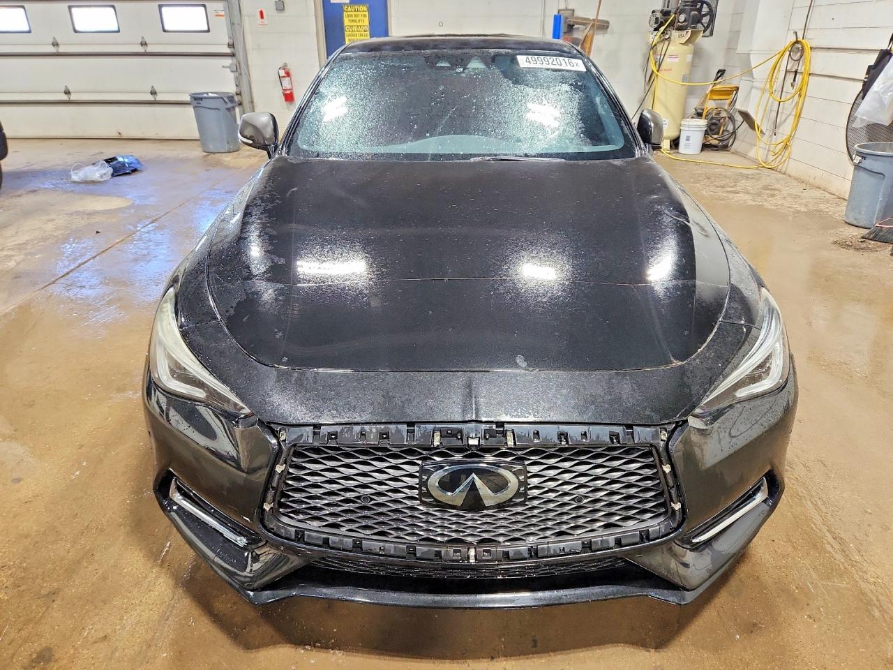 INFINITI Q60 Red Sport 400