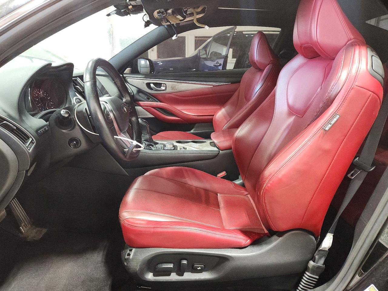 INFINITI Q60 Red Sport 400