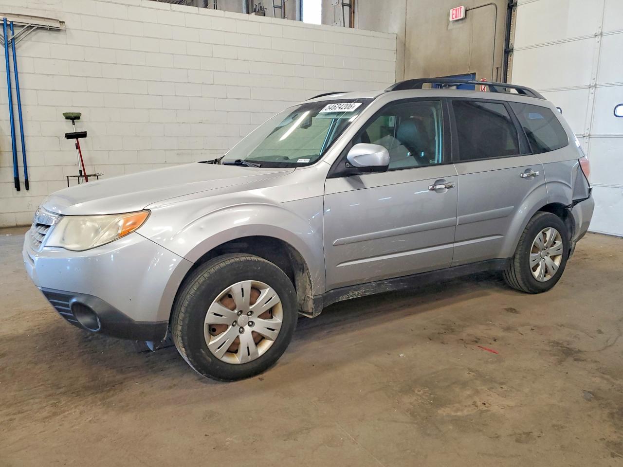 Salvage Subaru Forester Image