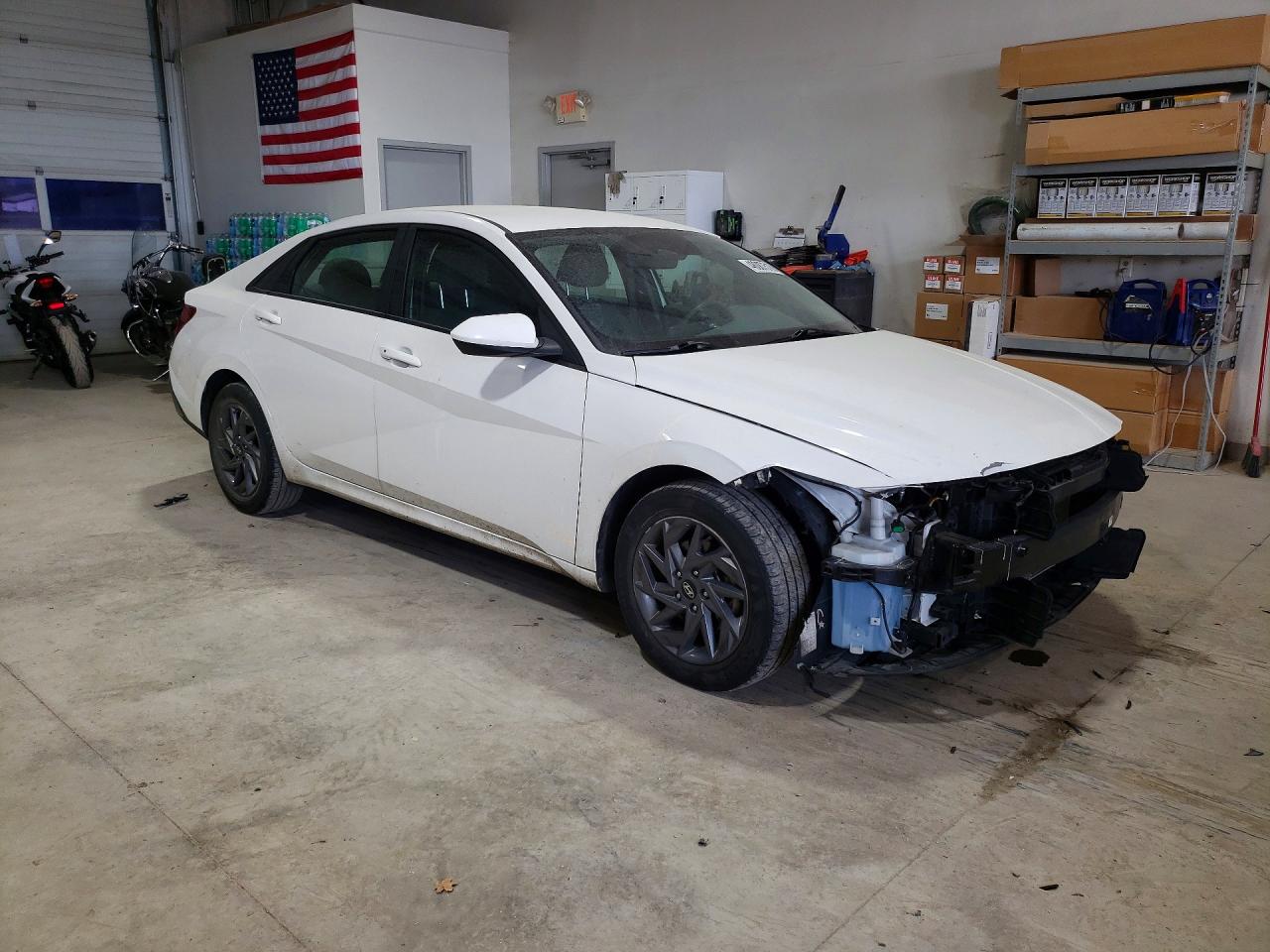 Hyundai ELANTRA Sel