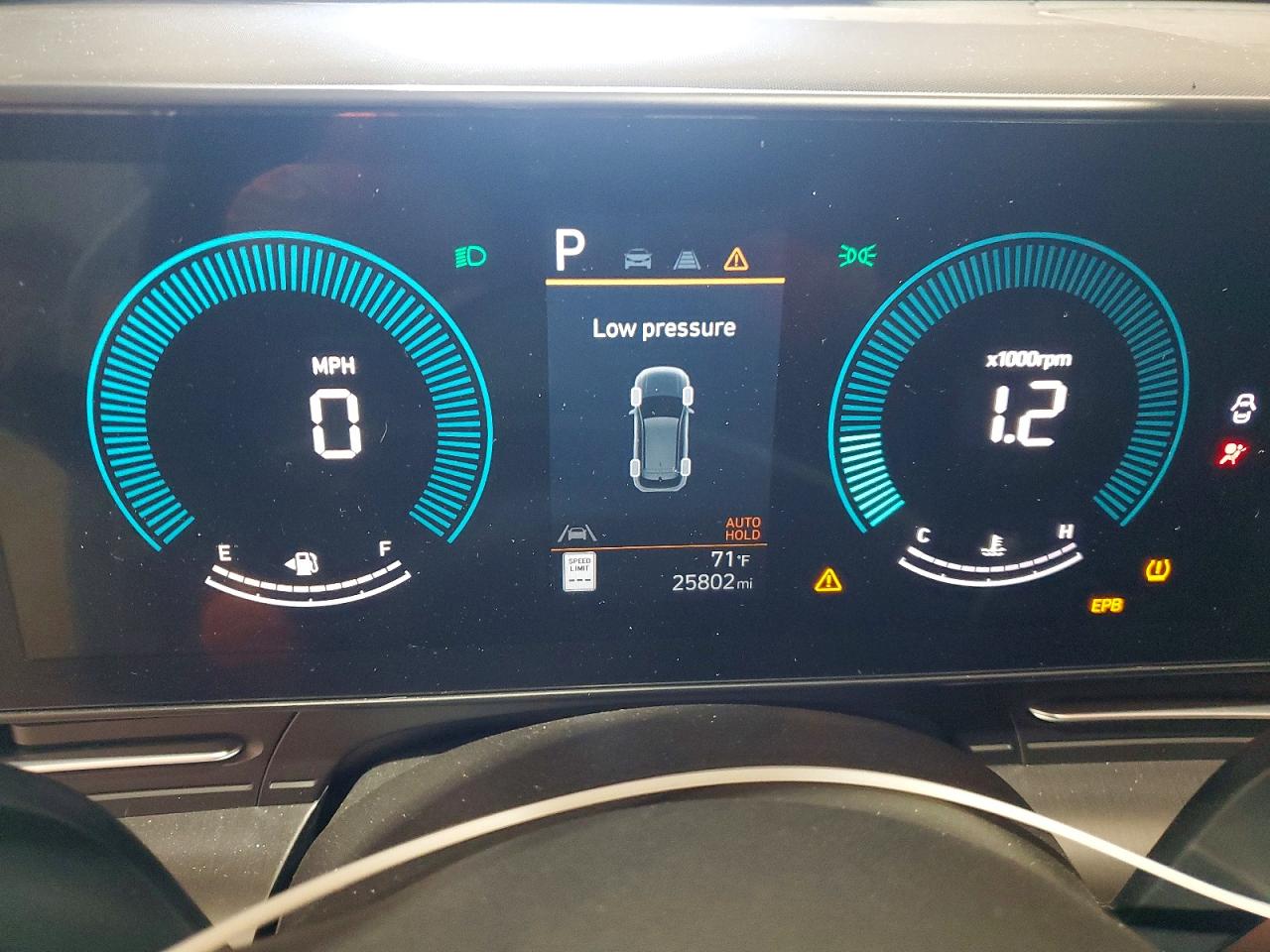 Hyundai KONA Sel
