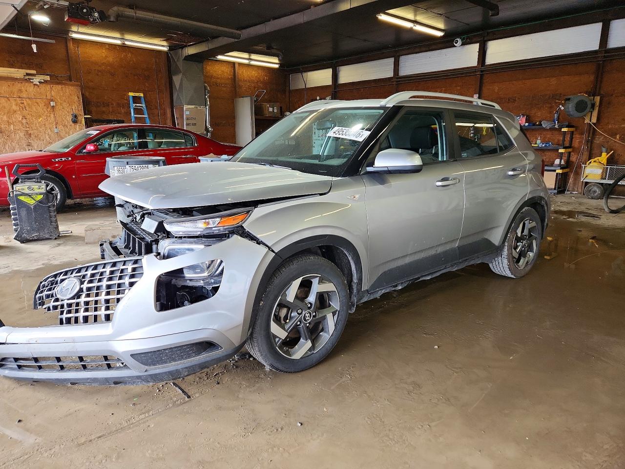 Salvage Hyundai VENUE Image