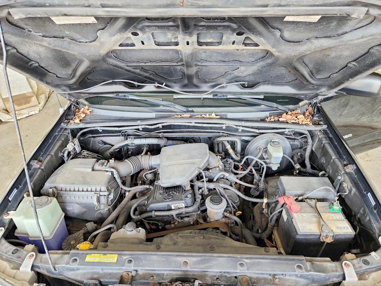 Toyota Tacoma Base
