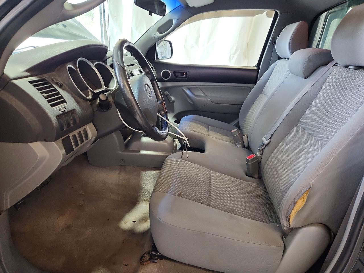 Toyota Tacoma Base