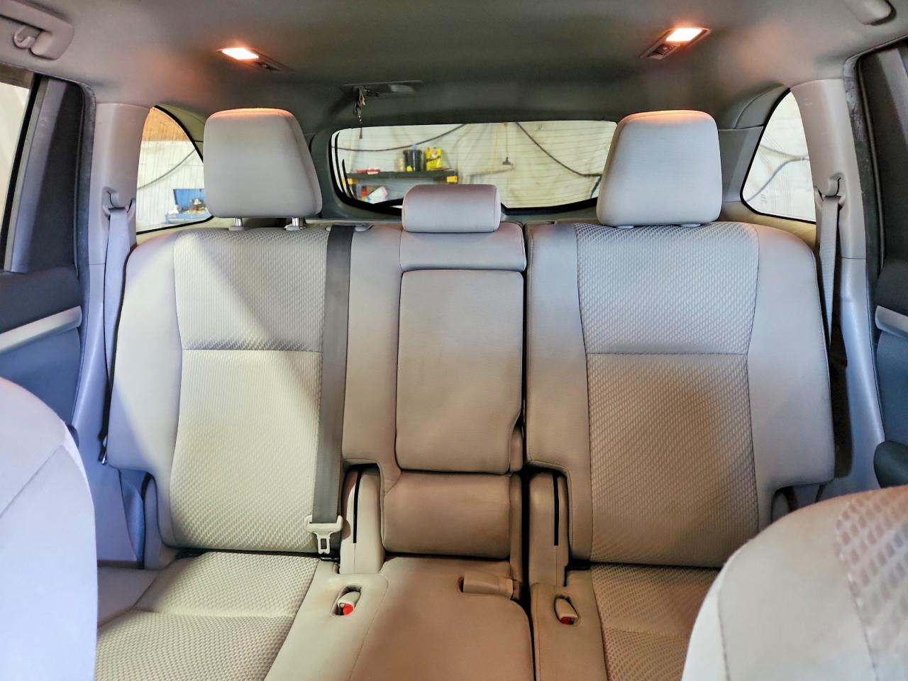 Toyota Highlander Le