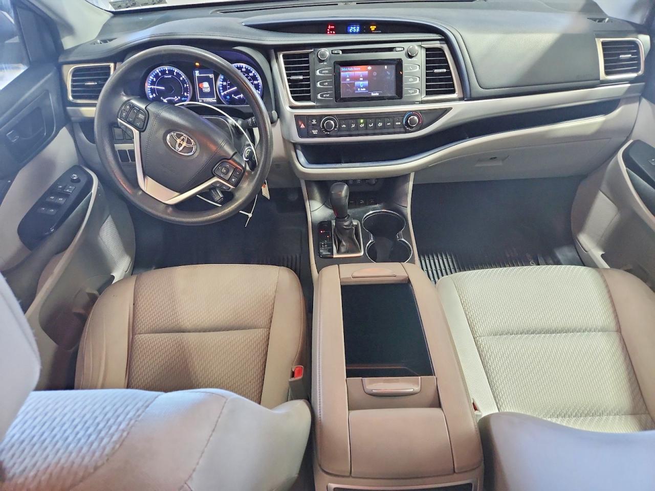 Toyota Highlander Le
