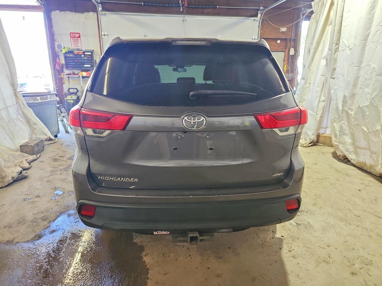 Toyota Highlander Le