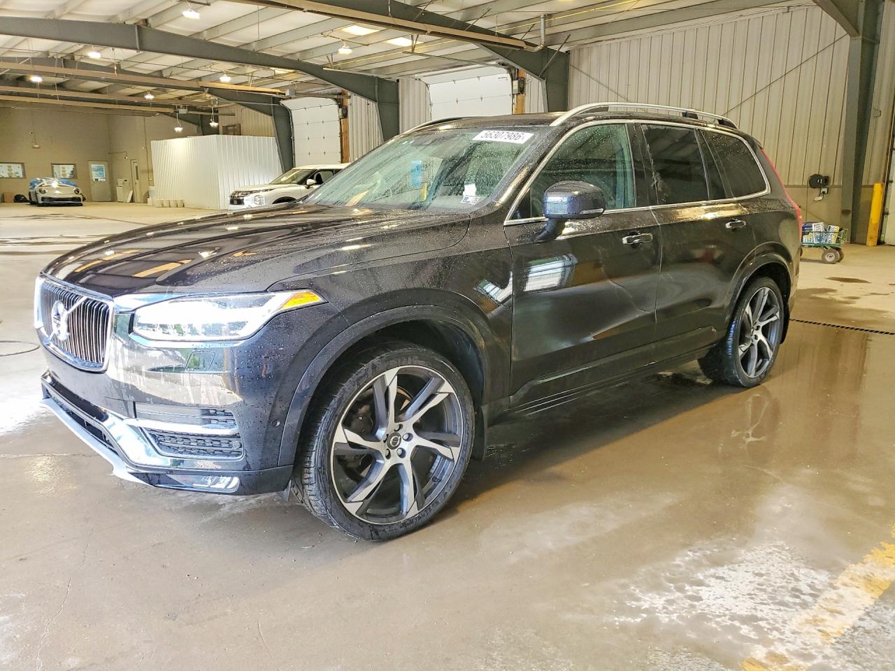 Salvage Volvo XC90 Image