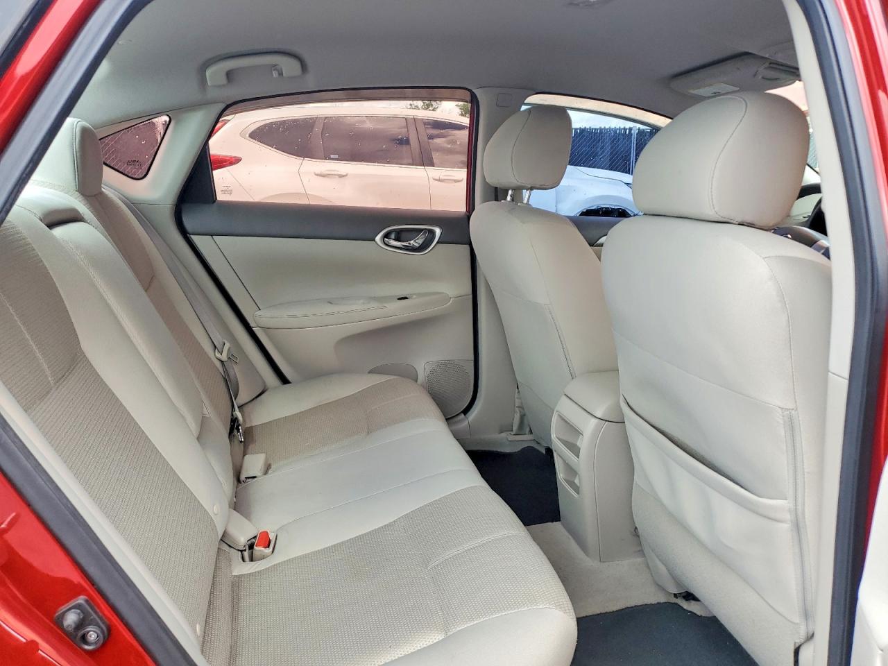 Nissan Sentra S
