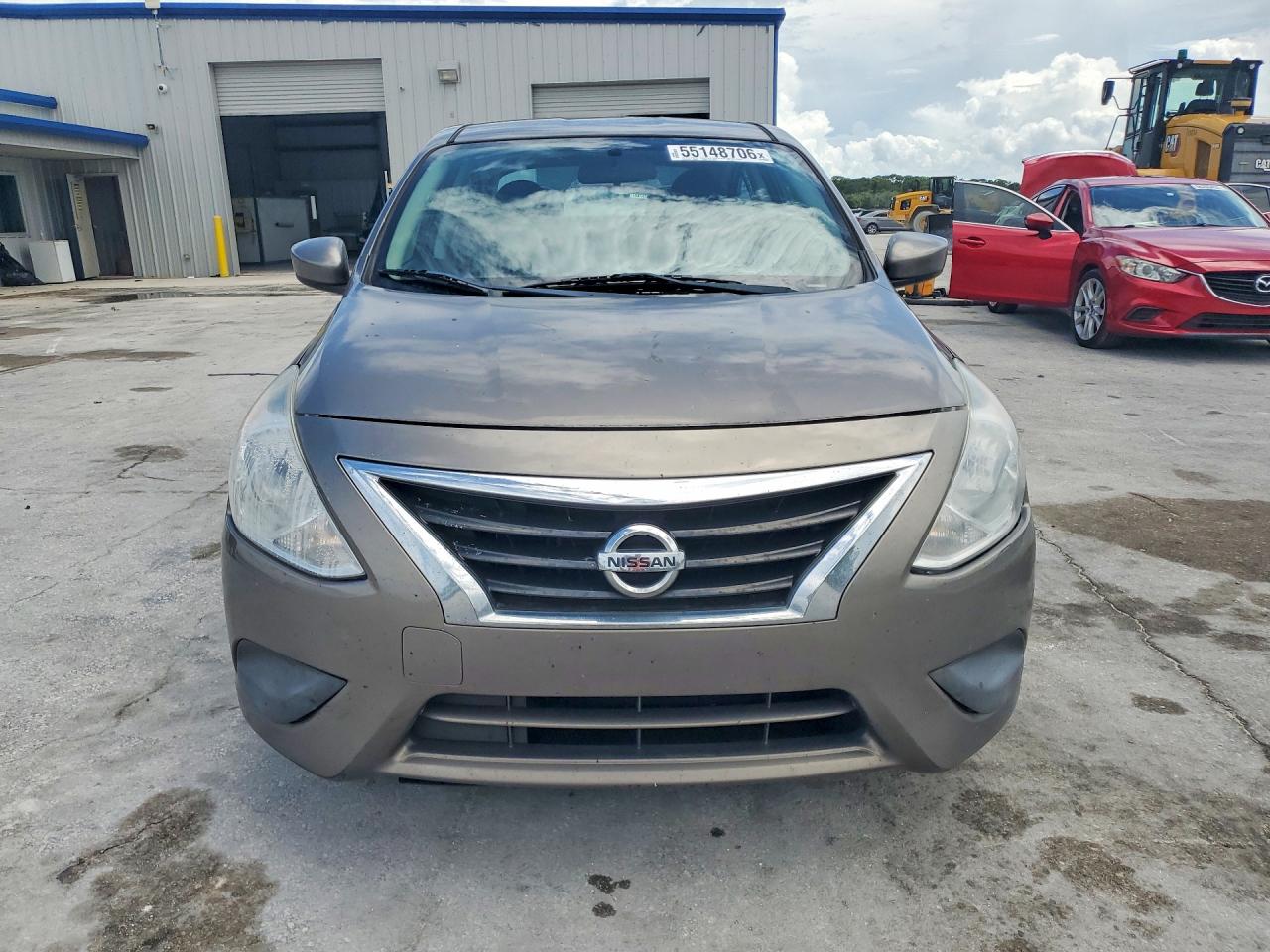 Nissan Versa 1.6 Sv