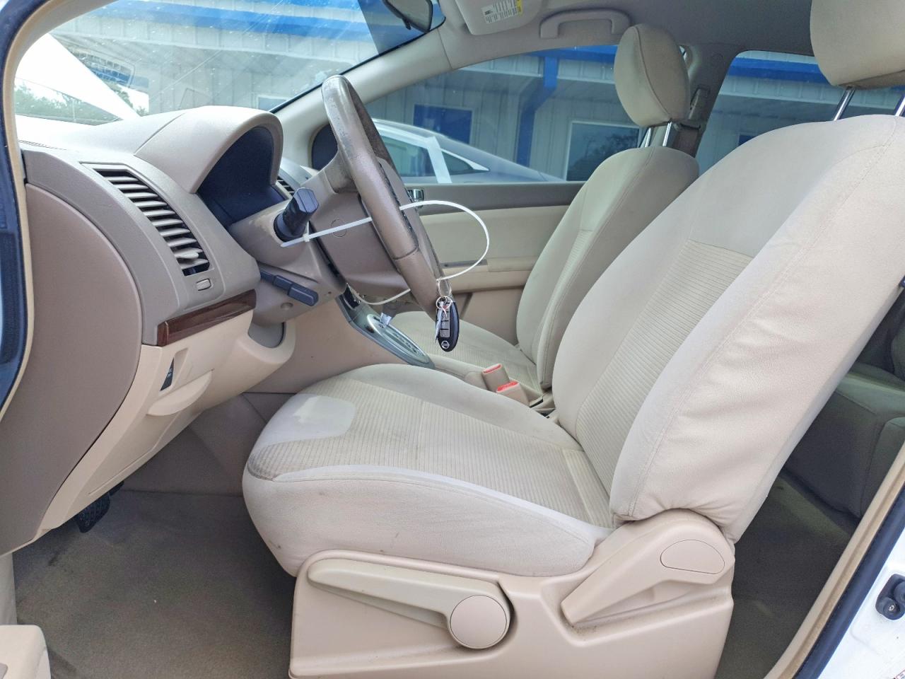 Nissan Sentra 2.0
