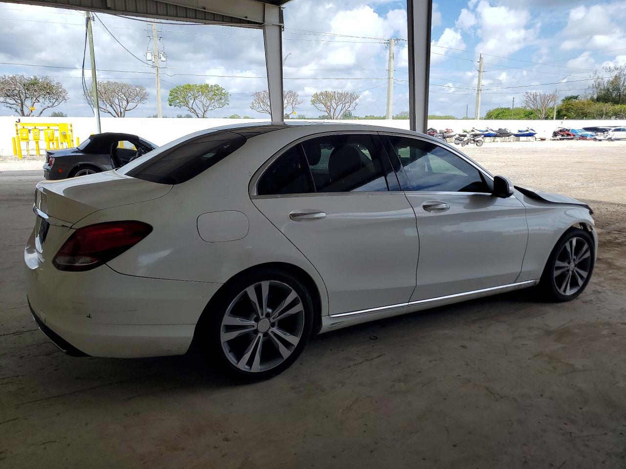 Mercedes-Benz C-Class 300