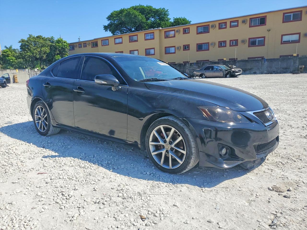 Lexus Is Base