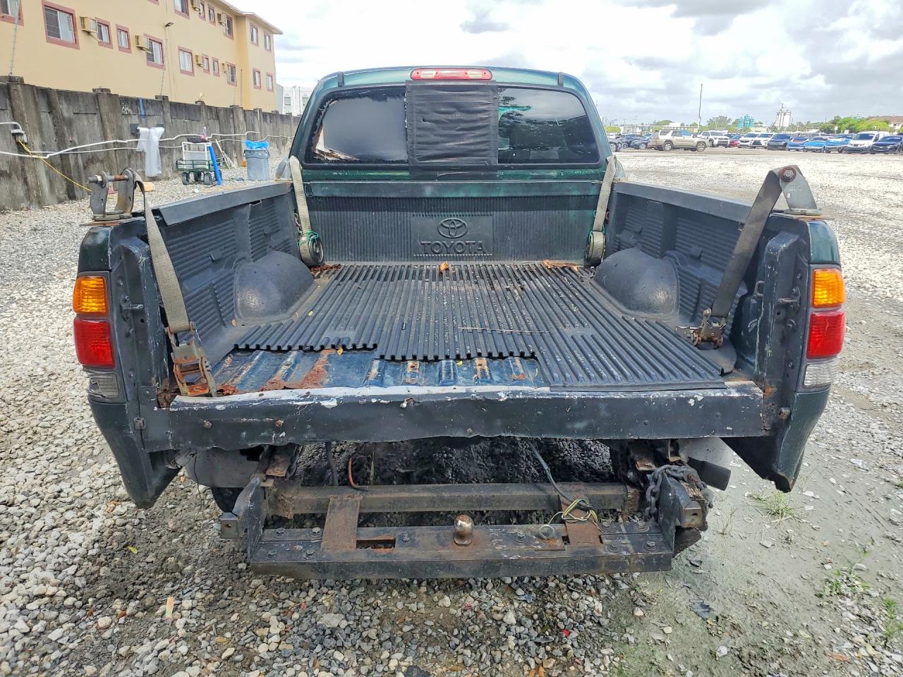 Toyota Tundra Sr5