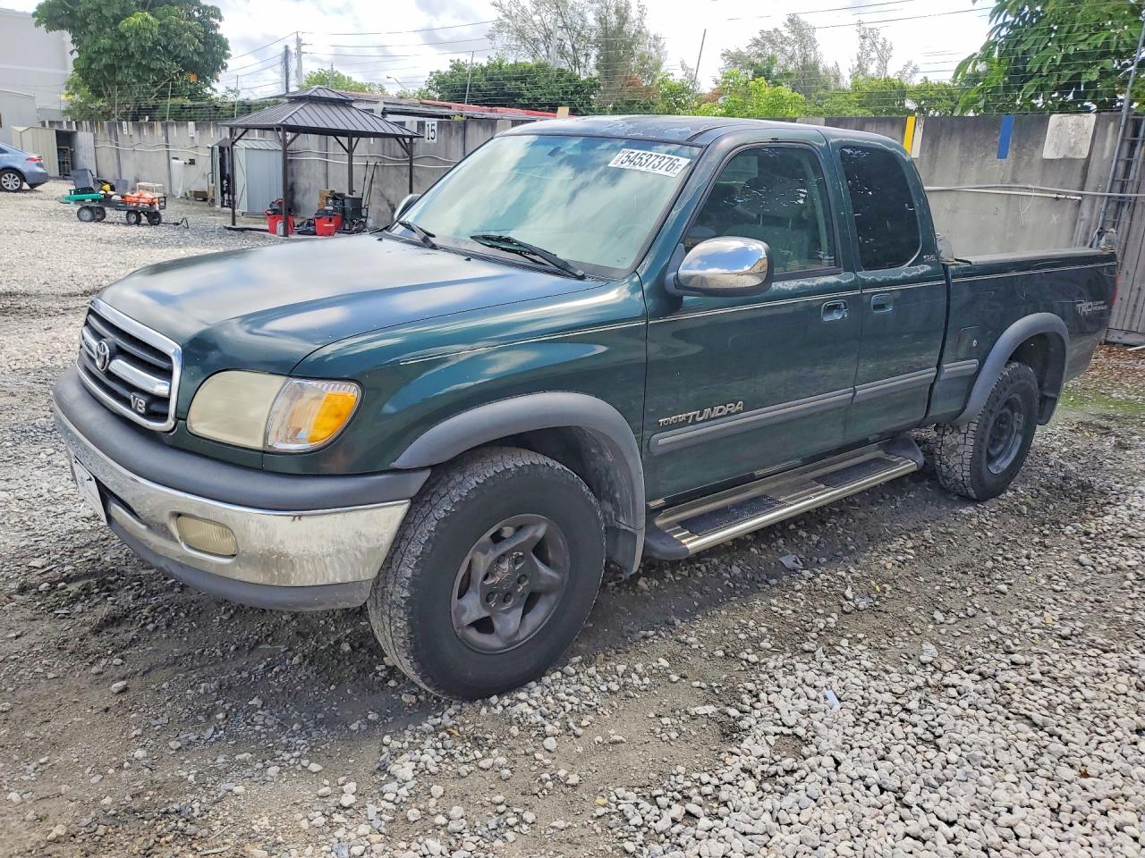 Salvage Toyota Tundra Image