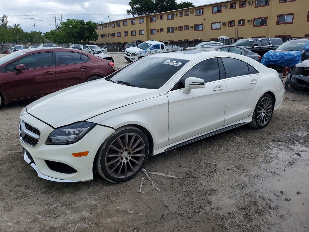 Salvage Mercedes-Benz C-Class Image