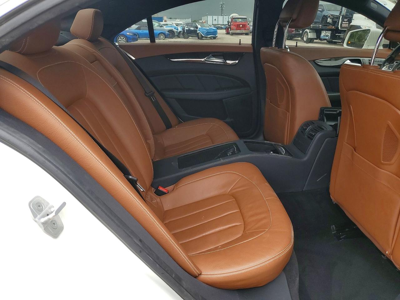 Mercedes-Benz C-Class 400