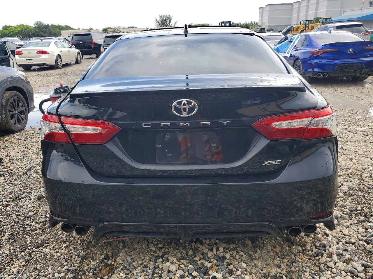 Toyota Camry Xse