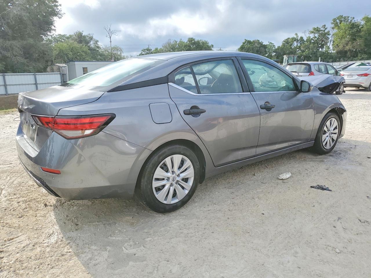Nissan Sentra S