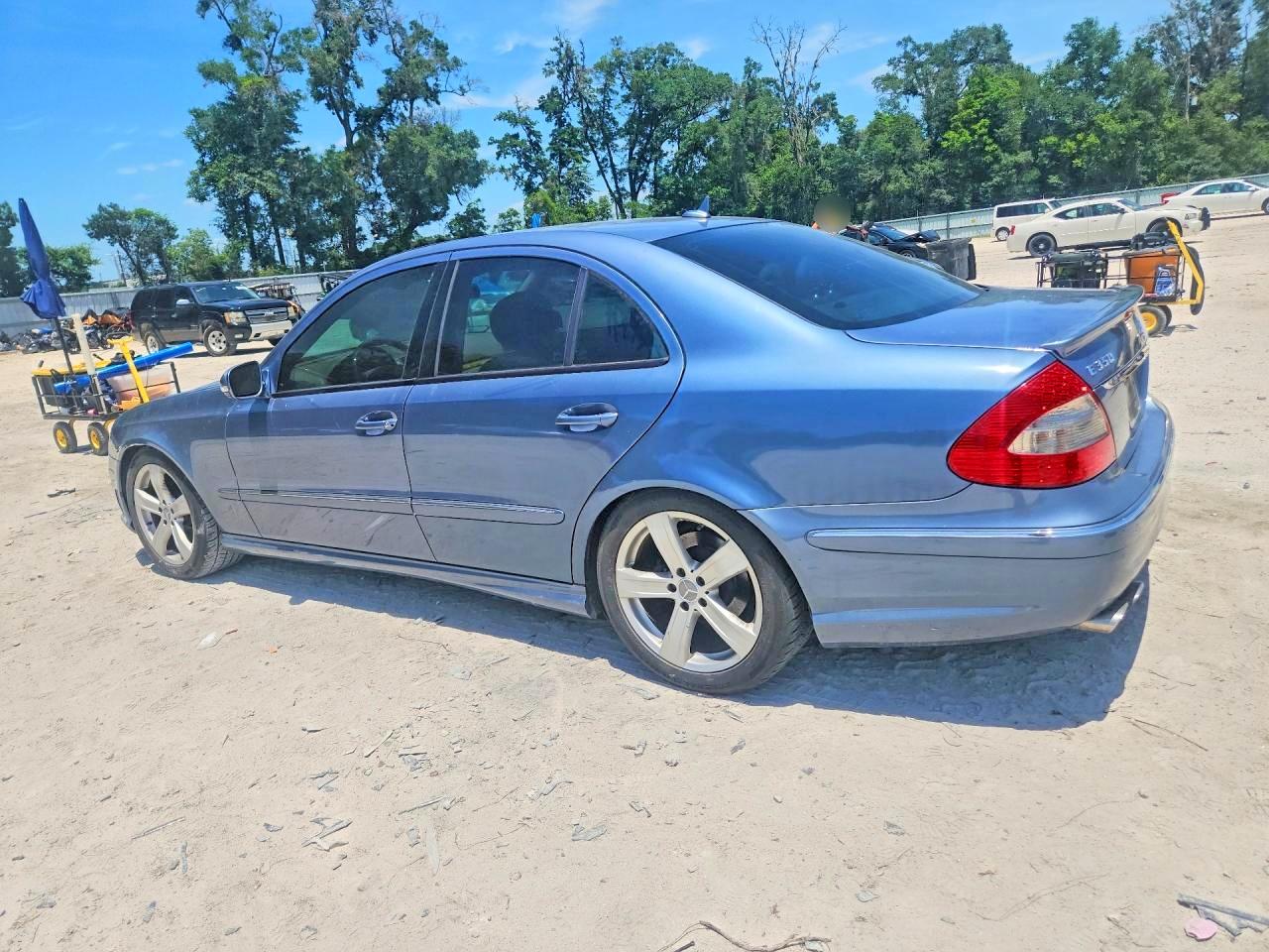 Mercedes-Benz E-Class 350