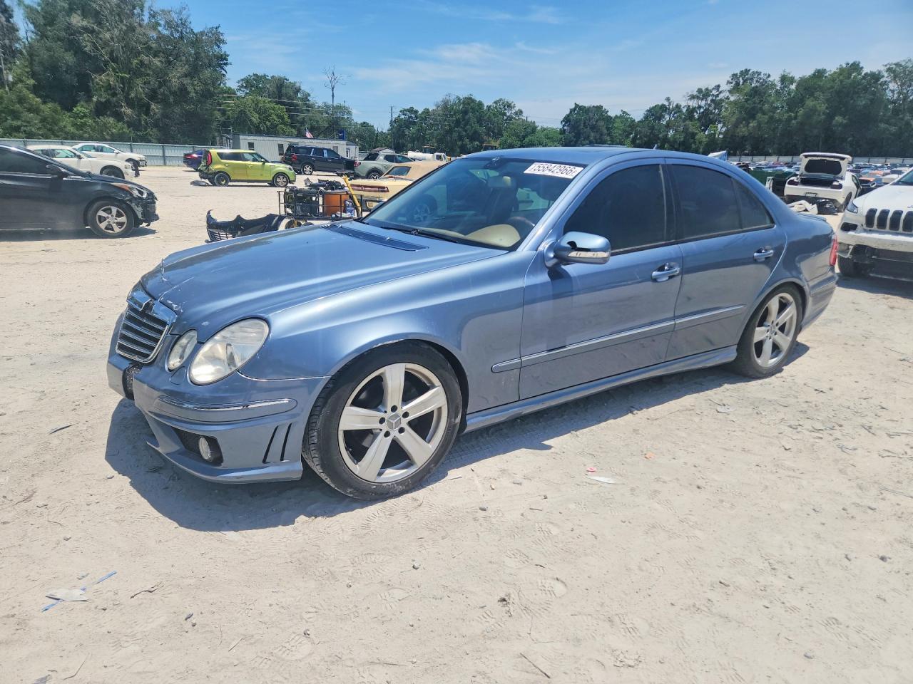Salvage Mercedes-Benz E-Class Image