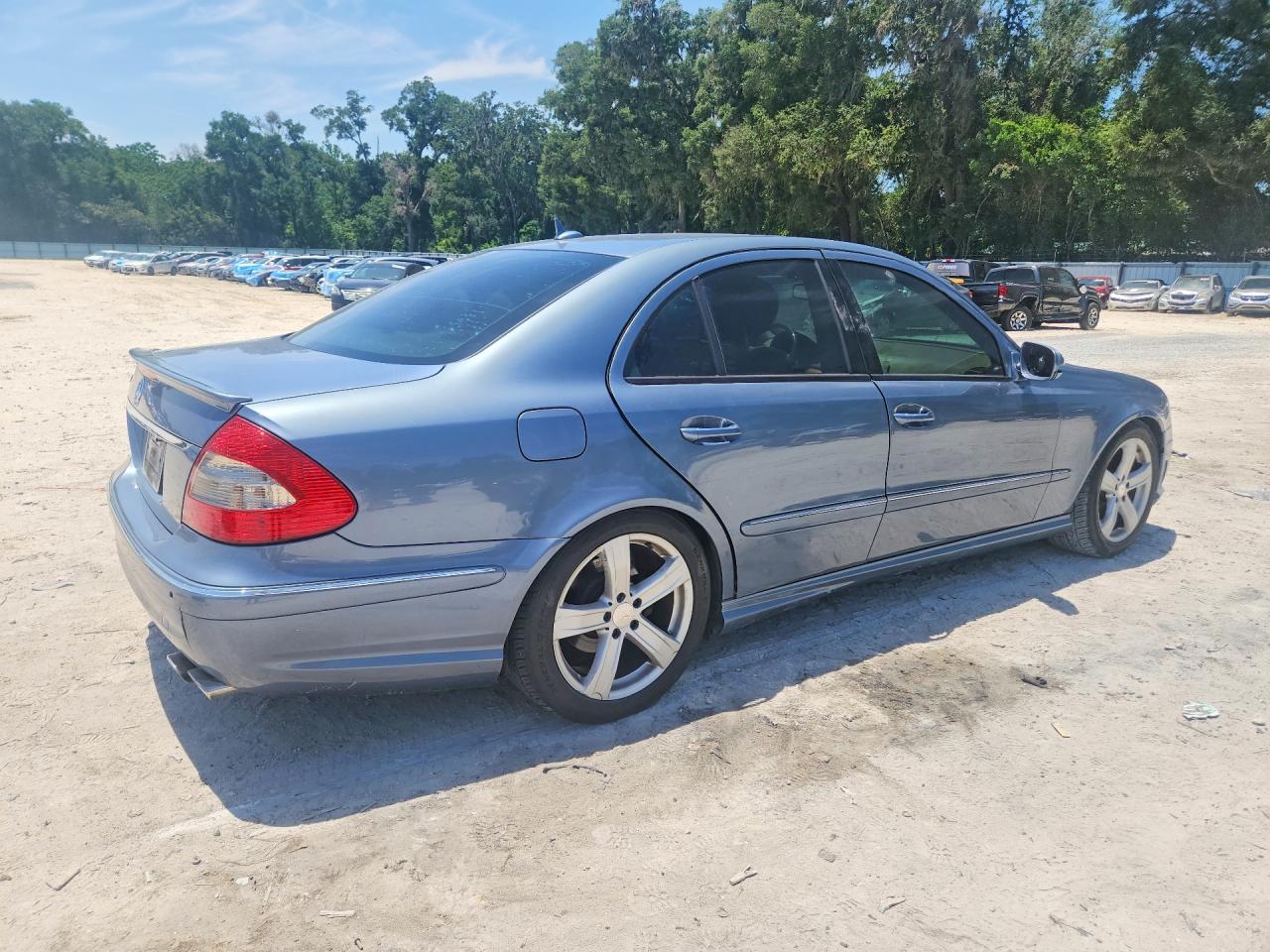 Mercedes-Benz E-Class 350