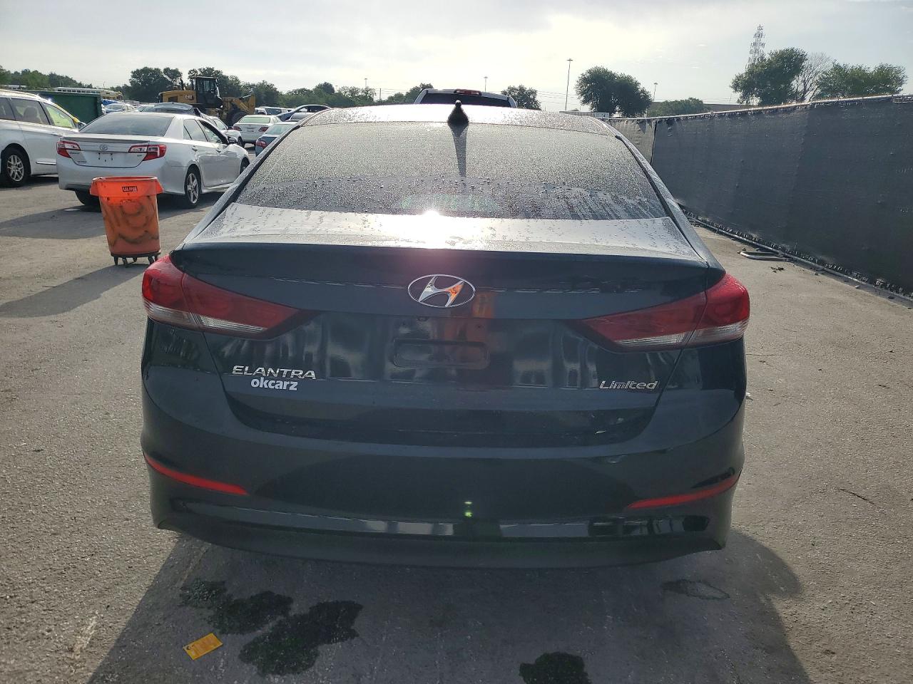 Hyundai ELANTRA Limited