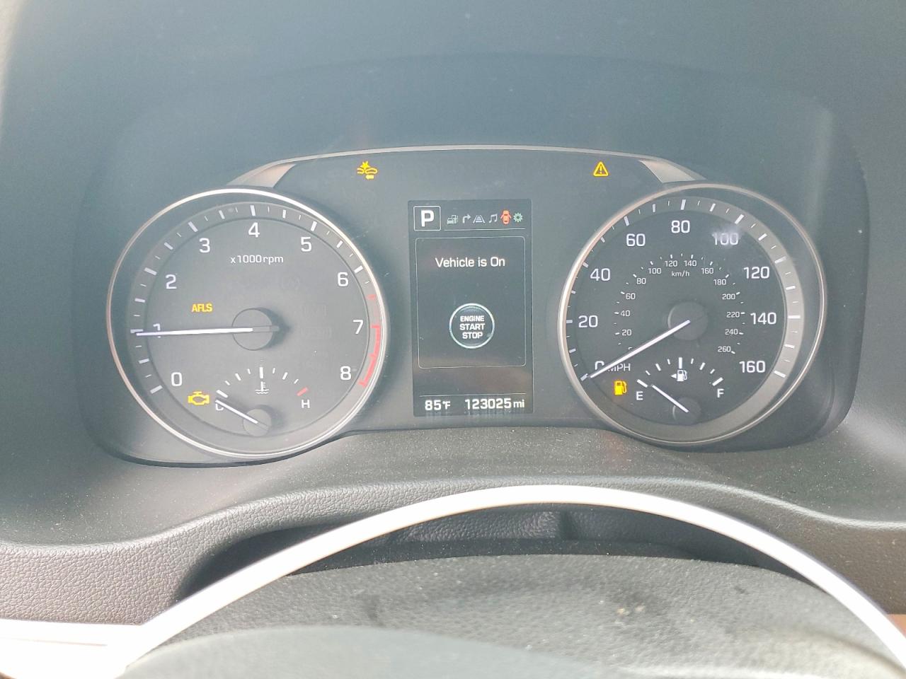 Hyundai ELANTRA Limited
