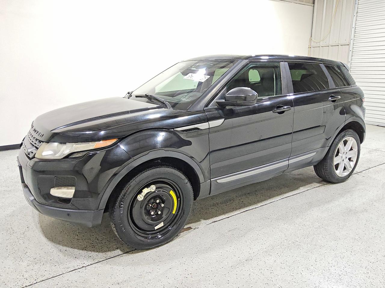 Salvage Land Rover Range Rover Image