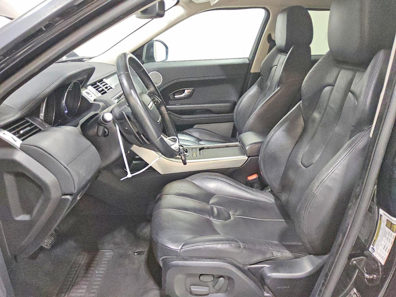 Land Rover Range Rover Pure Plus