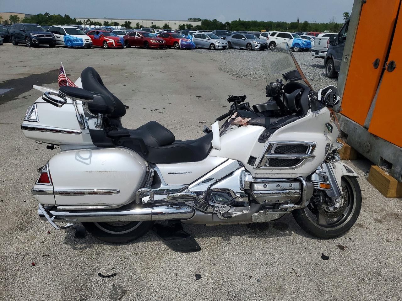 Salvage Honda Gl Cycle Image