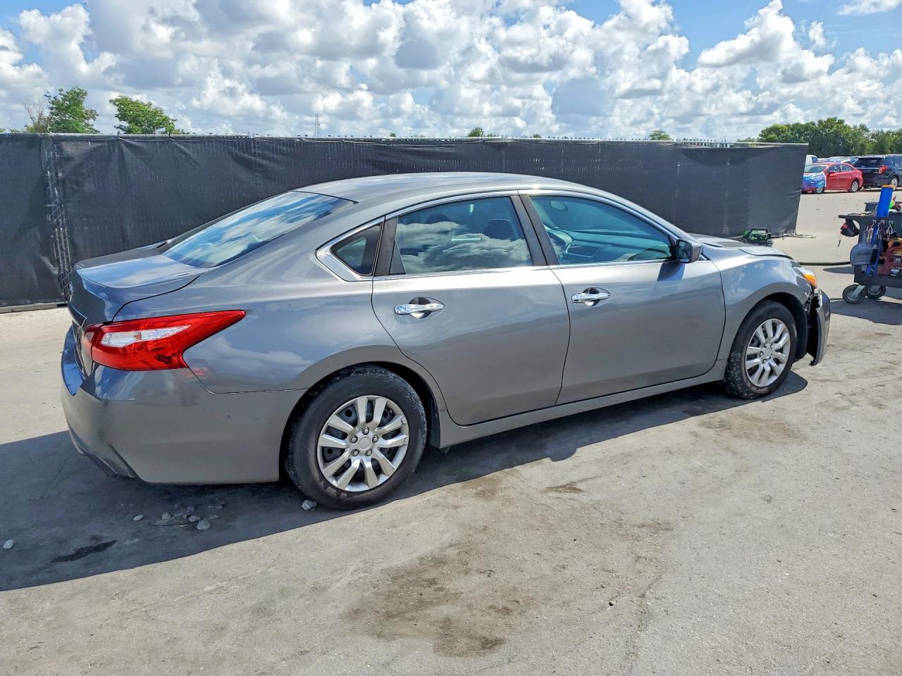 Nissan Altima 2.5 S