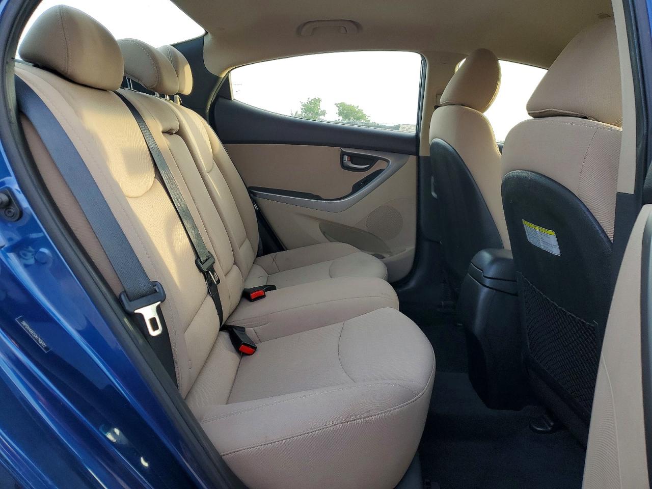 Hyundai ELANTRA Se