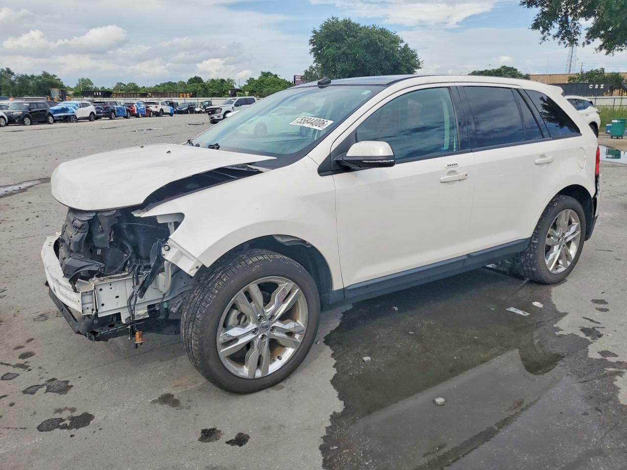Salvage Ford Edge Image