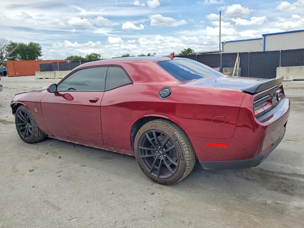 Dodge Challenger R