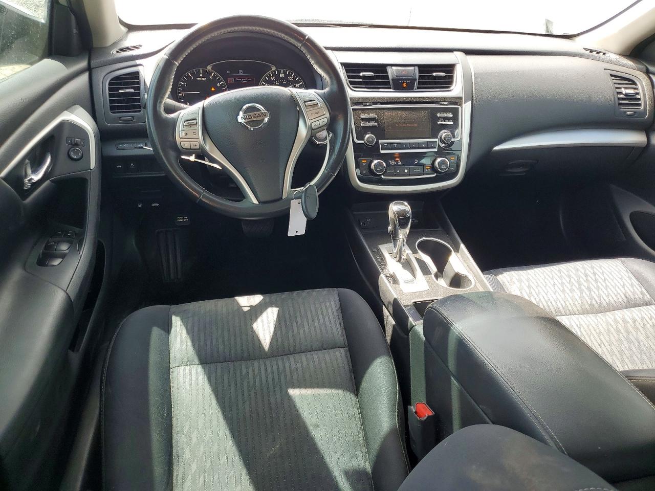 Nissan Altima 2.5 Sv